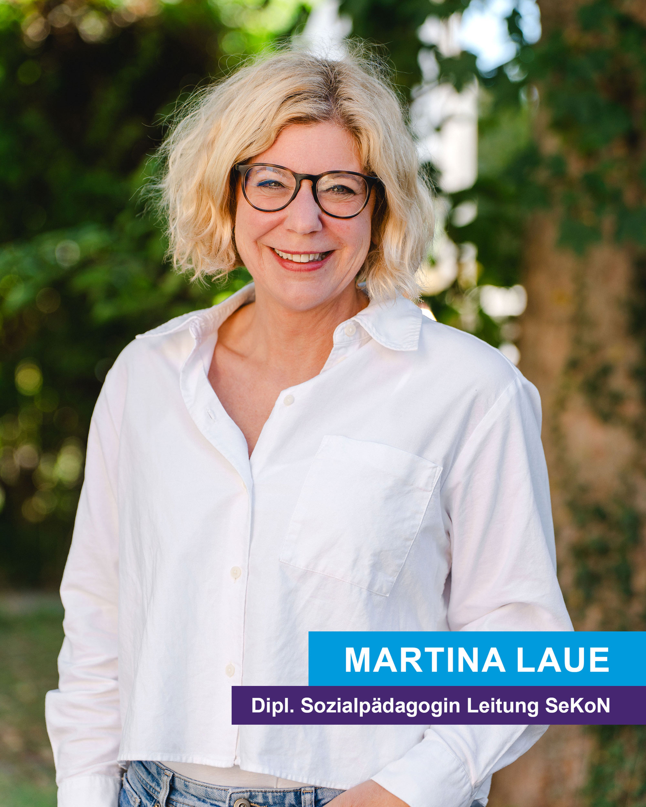 Auf diesen Bild ist die Leitung der Selbsthilfekontaktstelle Niederbayern Martina Laue zu sehen